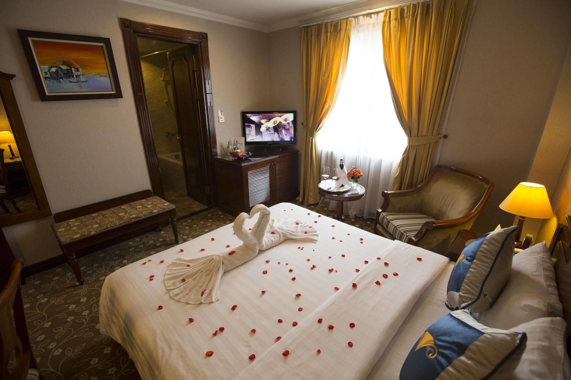 Adamas Hanoi Hotel Exterior foto